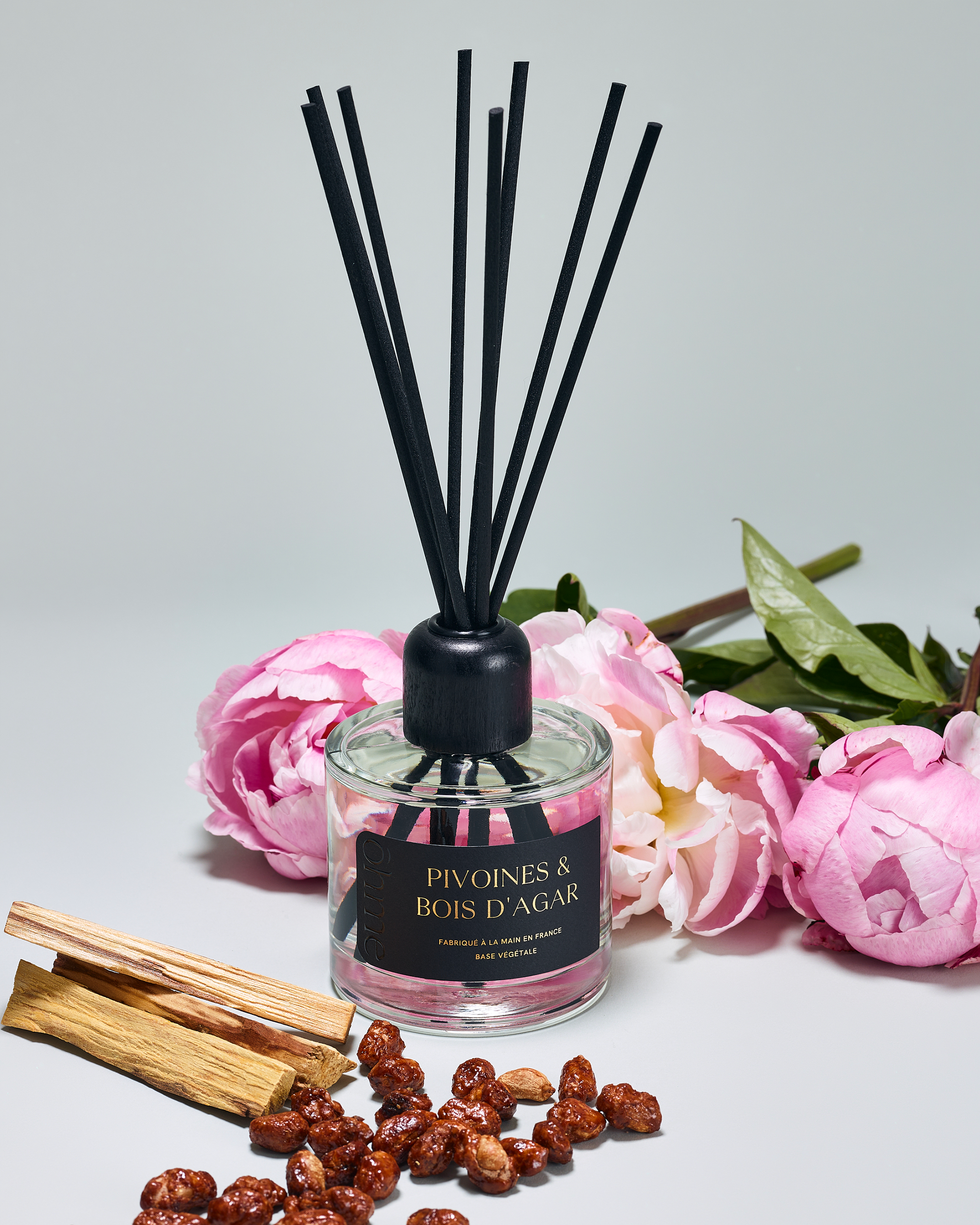 ōhme - Wholesale Reed Diffuser - Large Peony & Agarwood Reed Diffuser | Plant-Based Diffusion Base1