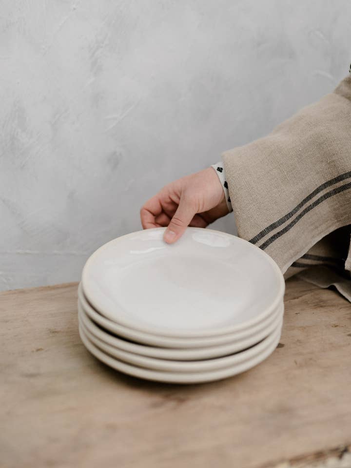 Bistro plate/Bistro plate for wholesale by Atelier Tréma