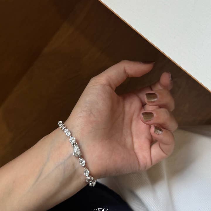 MINICYBER STUDIO - Wholesale Tennis Bracelet - Asymmetric Full Diamond Tennis Bracelet2