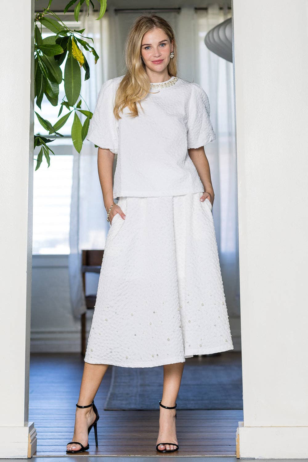 Joh Apparel - Vente Jupe – femme - Jupe texturée Willis avec perles8