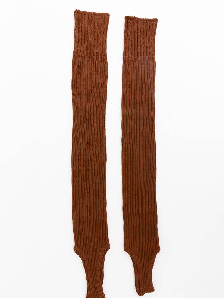 Leto Accessories – Engroshandel Benvarmere - Dame – Ribstrikkede benvarmere 🧶 – Danserstil til vintermode1