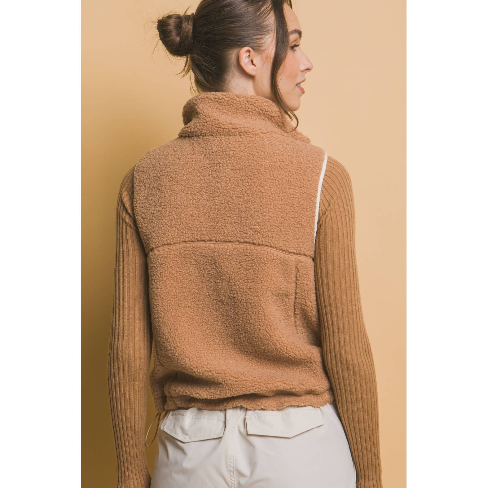 Timeless - Wholesale Outerwear Vest - Women's - Reversible Fleece Vest With Pockets2