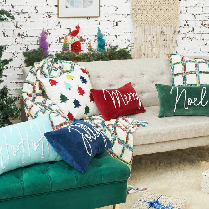 carol & frank - Wholesale Throw/Decorative Pillow - Christmas Merry Ruby Red Velvet Throw Pillow1