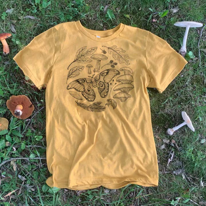 Summer Finds Tee for wholesale by Nature Walk