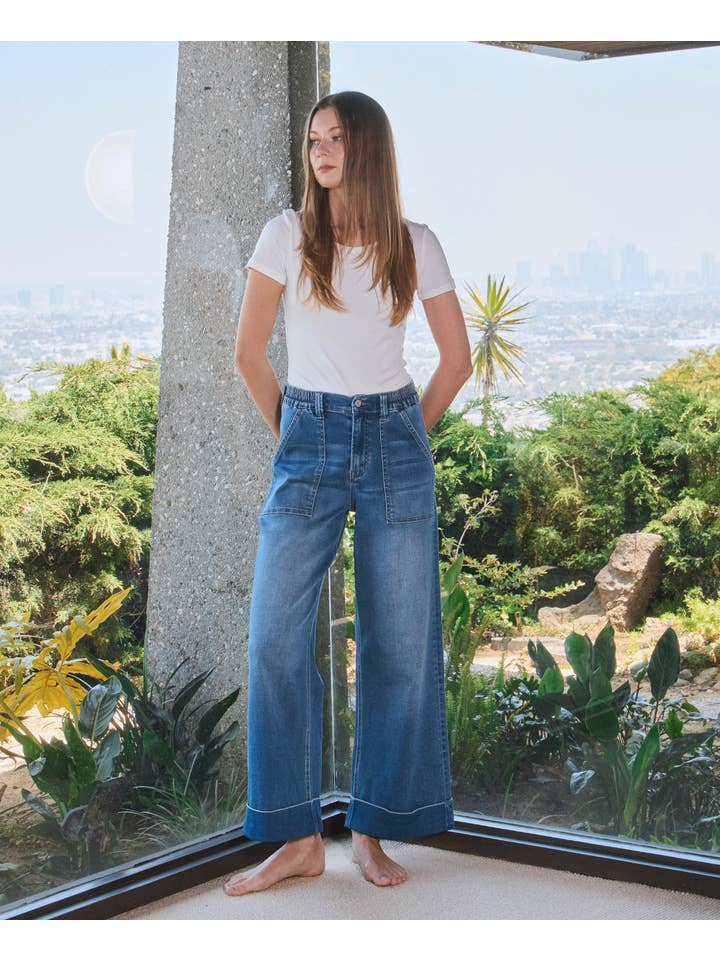 ENVIABLY HIGH RISE DOUBLE CUFFED BAGGY WIDE JEANS V3589 for wholesale on Faire