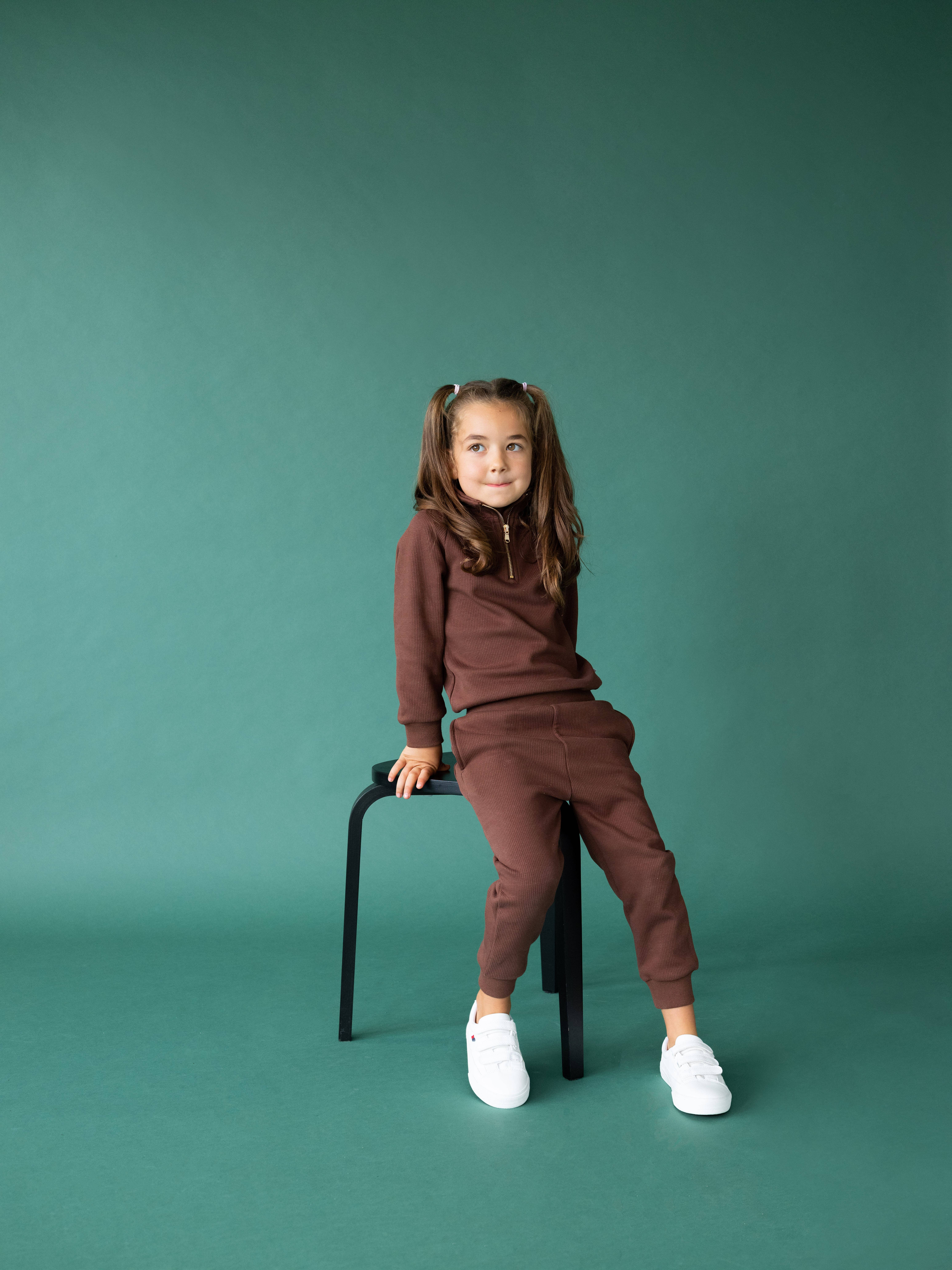 Walnut Kids Fleeced Tracksuit Ribbed Cotton for wholesale on Faire3