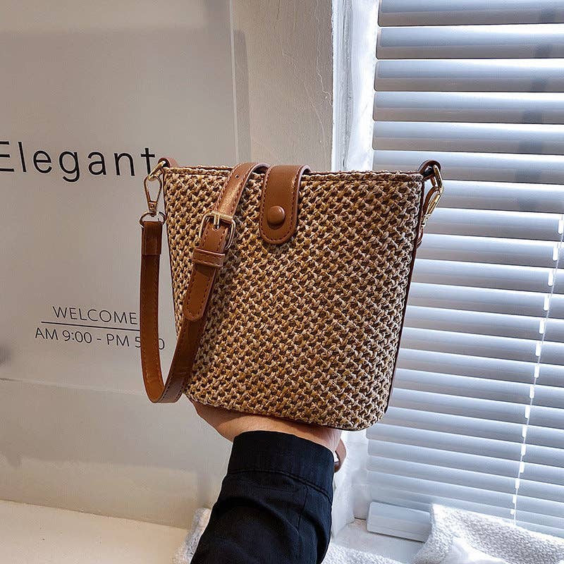 SALINA TRADING INC - Wholesale Shoulder Bag - Women's - Bohemian Style Woven Casual Shoulder Bag3