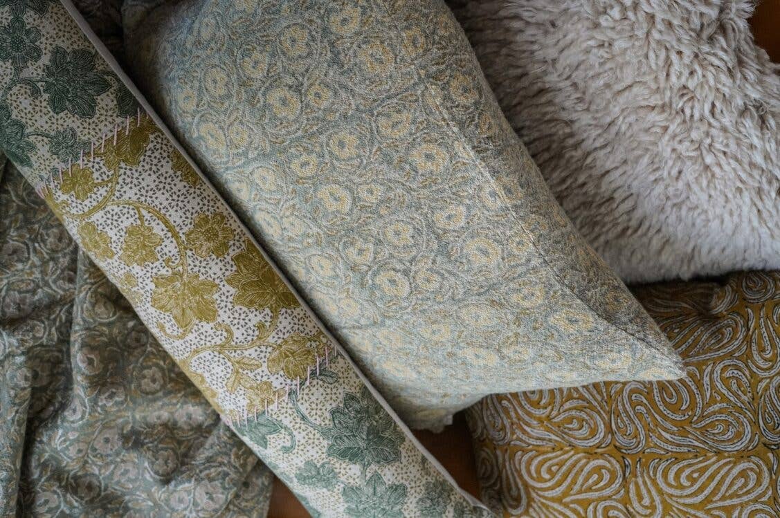 Indaba Trading - Vente Coussin décoratif - Coussin Boucle Imprimé Bloc Lata 16x243