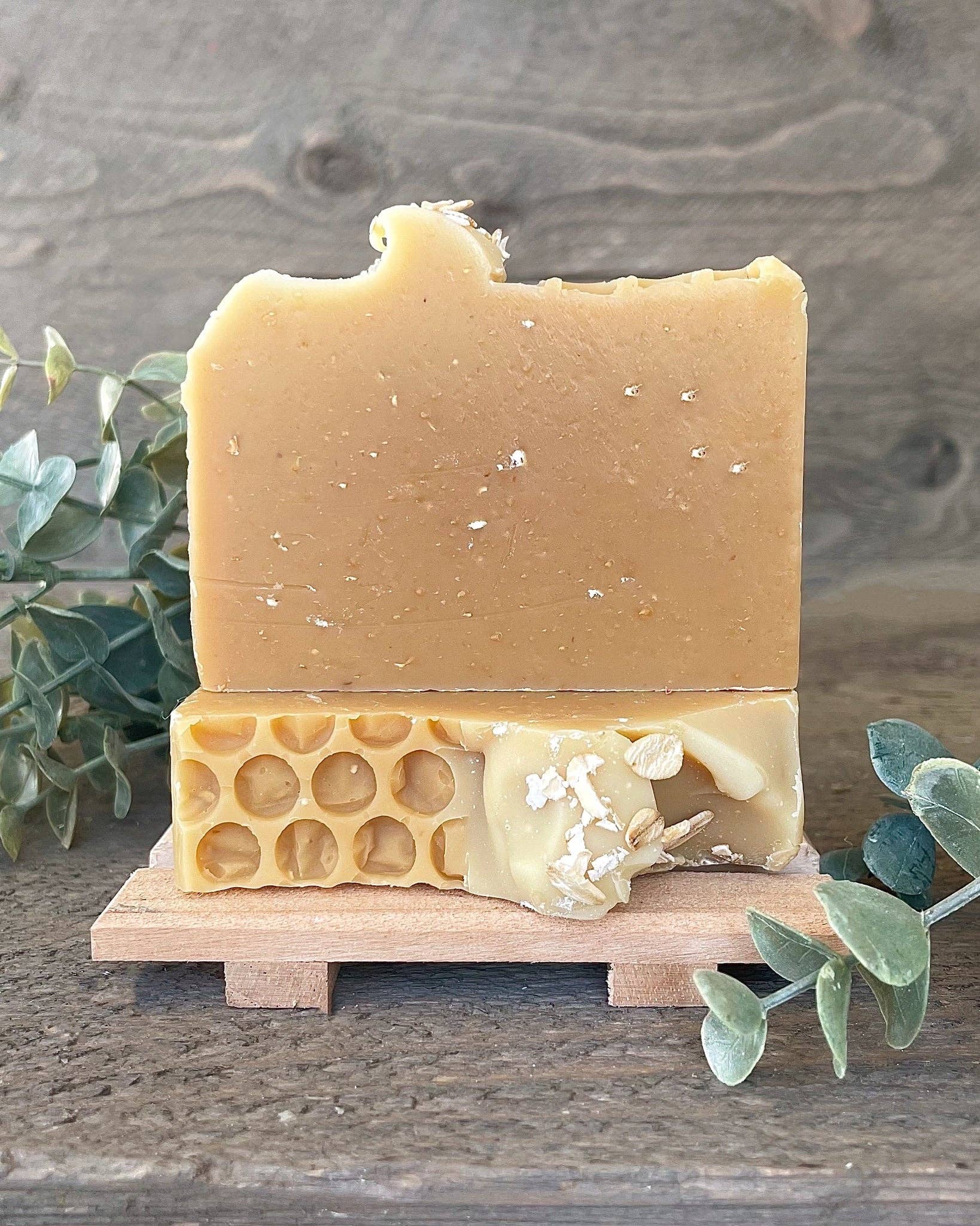 Ashley Marie Soap - Wholesale Bar Soap - Milk, Oats & Honey Goatsmilk Bar Soap1