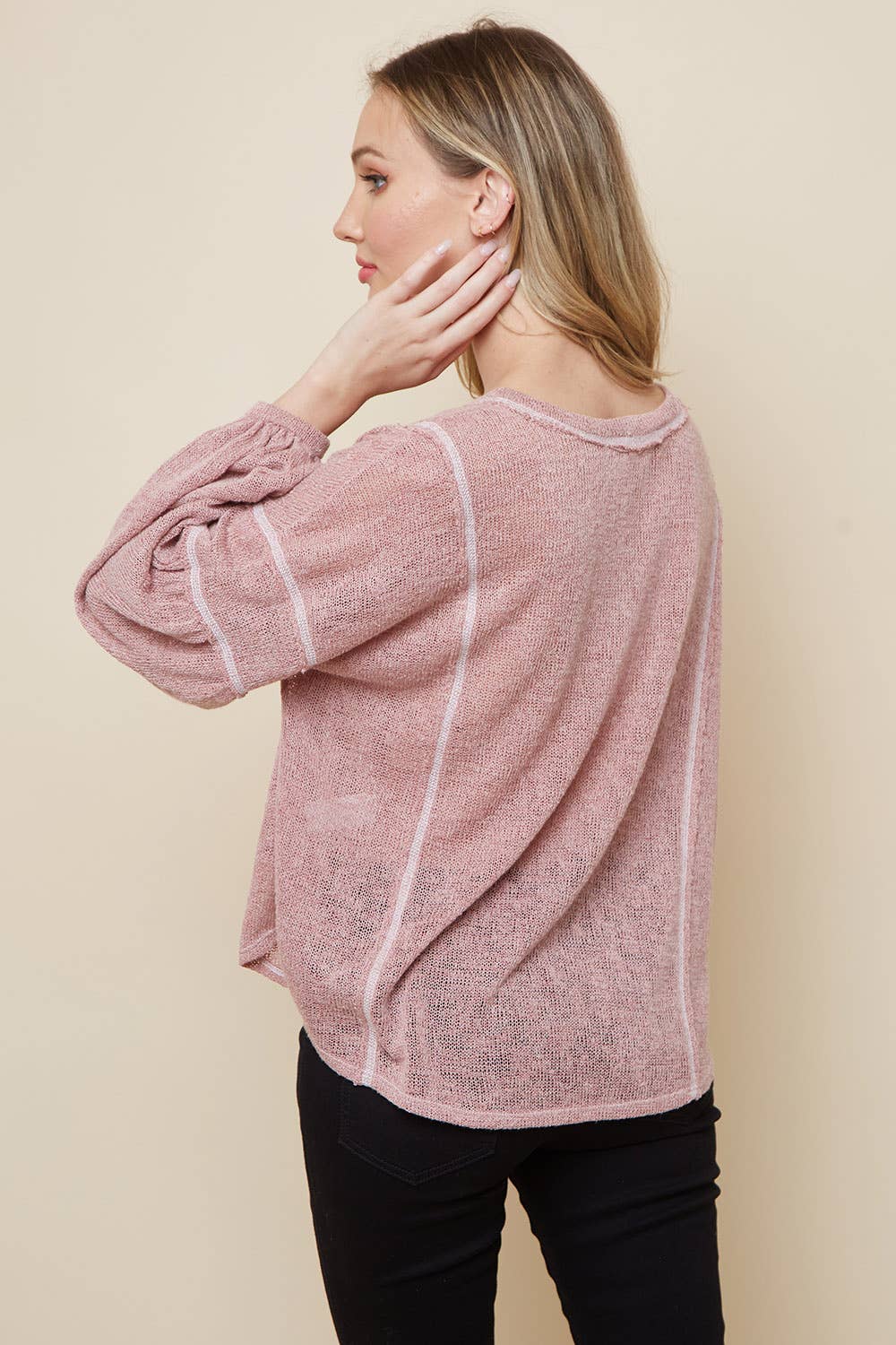 Saints & Hearts – Top de malha - Mulher por atacado – ST3382A CAMISOLA MALVA COM DECOTE EM V LONGO EM MALHA SLV1