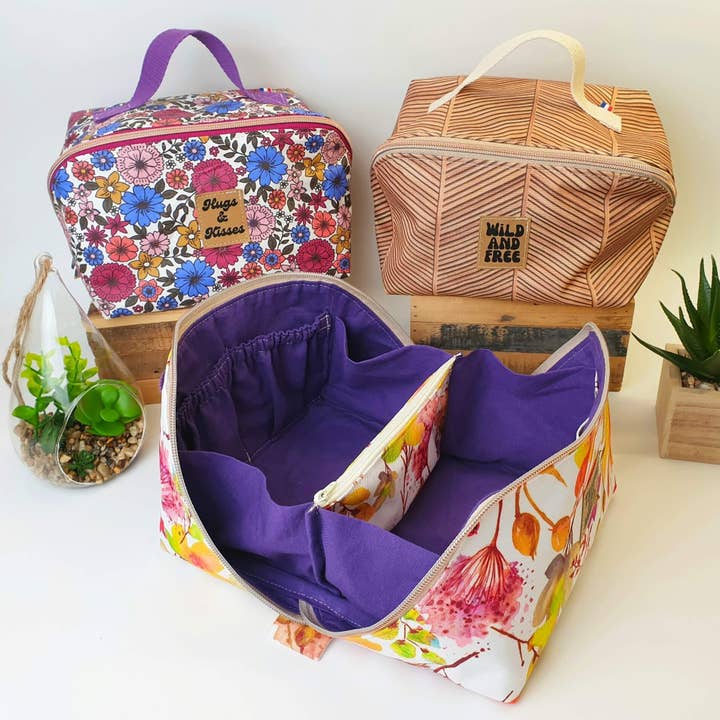 Bolsa de aseo y cosmetiquera con amplia apertura para venta al por mayor de Les Ateliers d’Éliléa