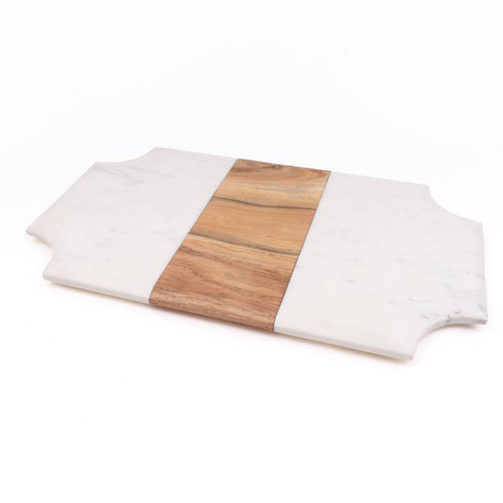 8 Oak Lane – Großhandel Serviertabletts – Abgeschrägtes Servierbrett aus Marmor und Holz