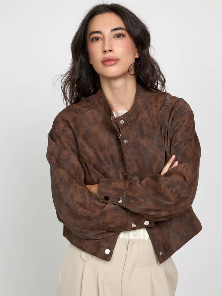 SWEET MAGIC MODA Y COMPLEMENTOS - Wholesale Jacket - Women's - SHORT SUEDE JACKET0