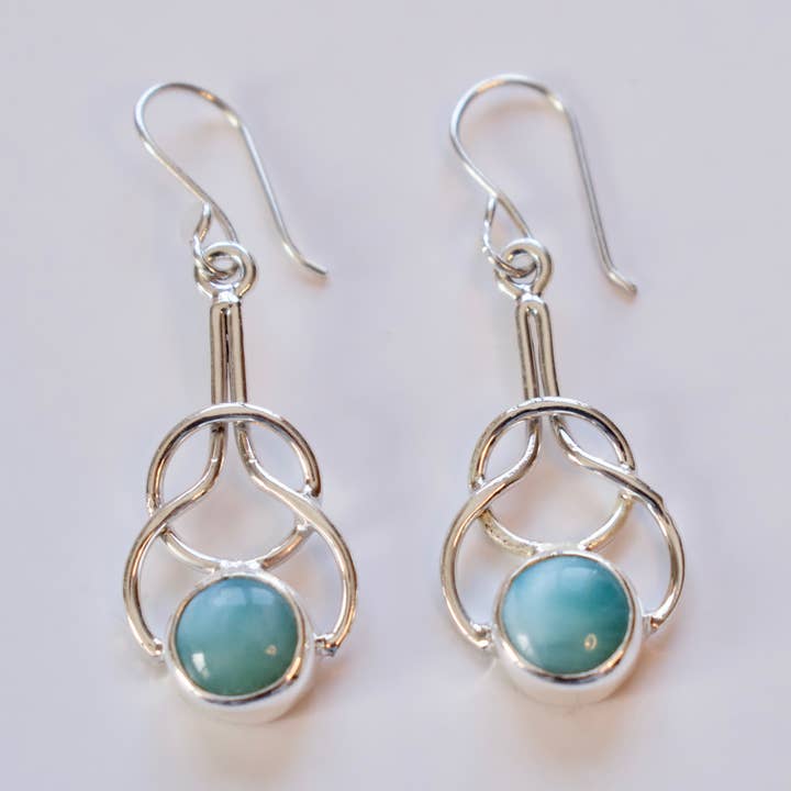 Pendientes de plata de ley y piedra larimar para venta al por mayor de Krystyna's Silver