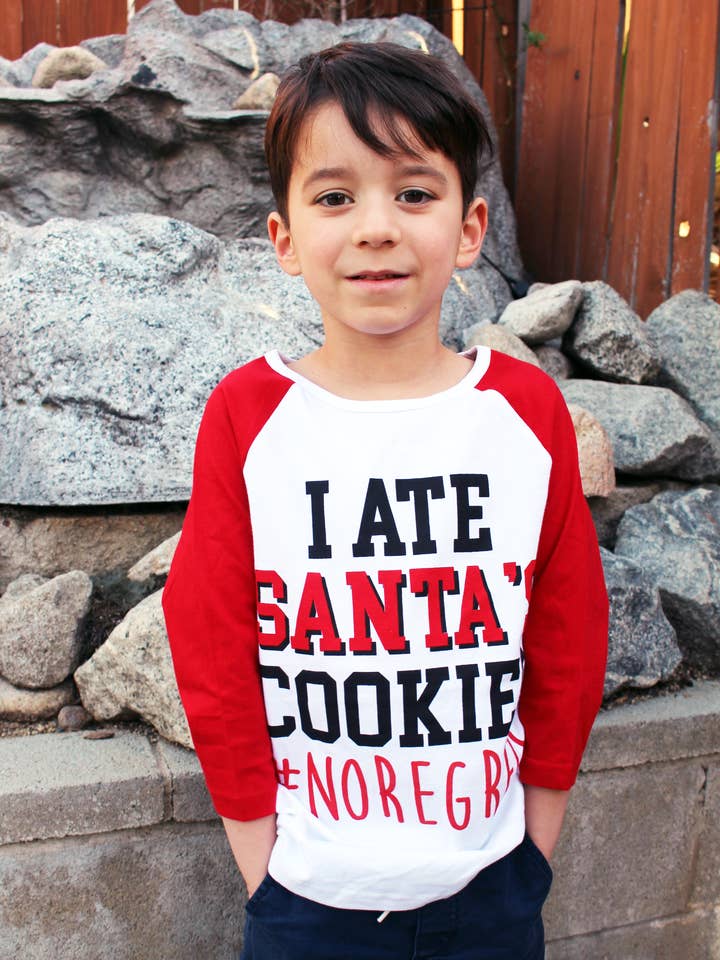 T-shirt graphique I ate Santa's Cookies Christmas Holiday pour la vente par Crumbs