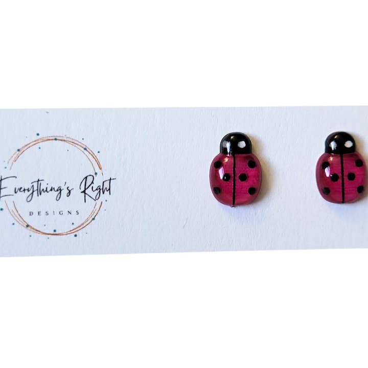 Boucles d'oreilles en forme de coccinelle rose, boucles d'oreilles pour tous les jours pour la vente par Everything's Right Designs