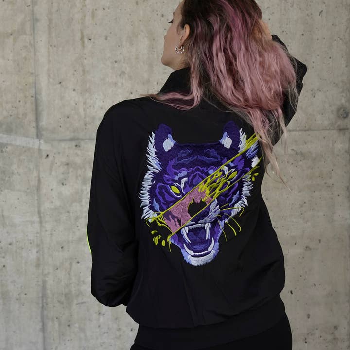 Kirin Koncept - Wholesale Bomber Jacket - Women's - Slashed - Lightweight Bomber Jacket2