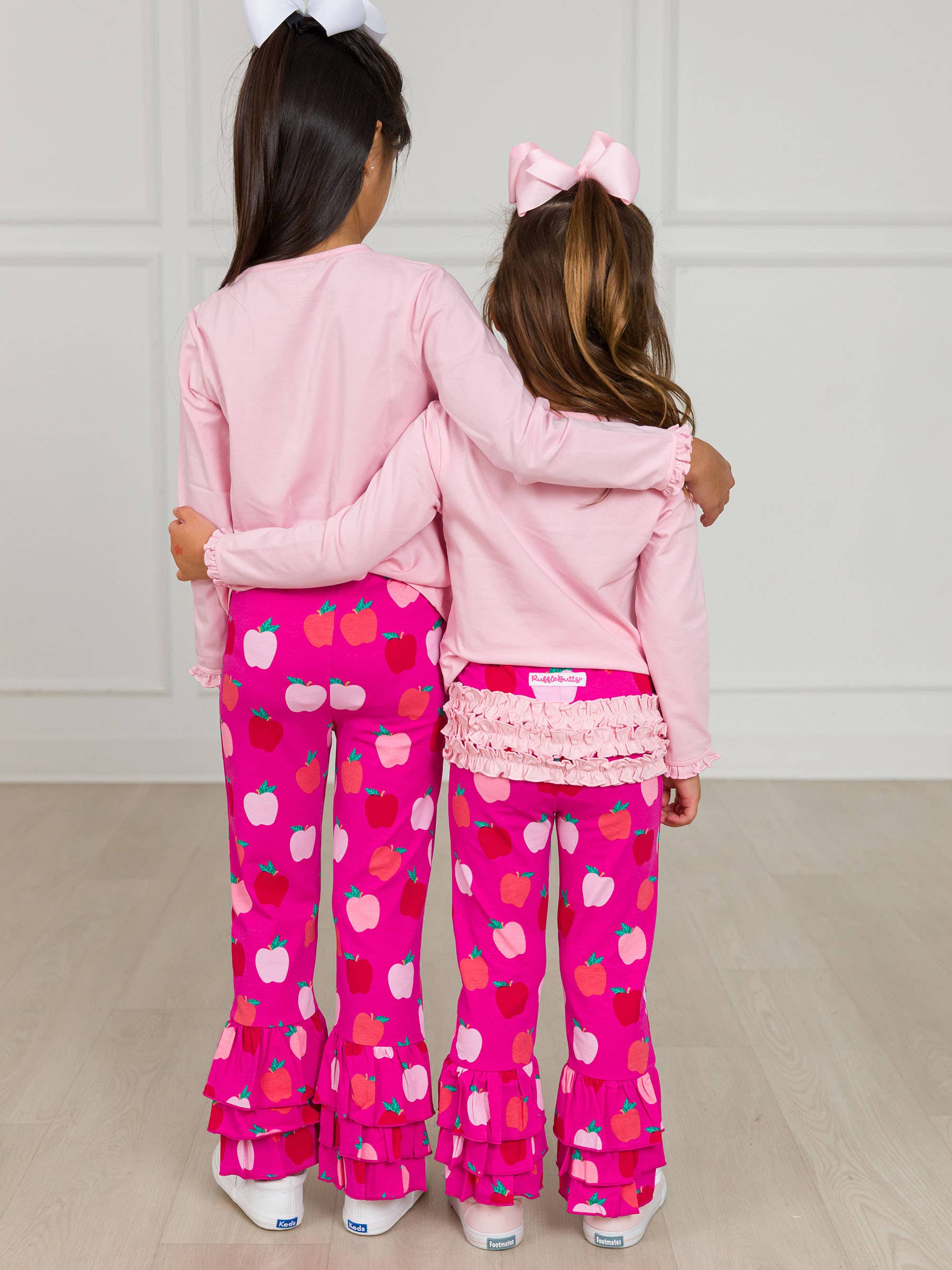 Rosa Calças com Folhos "Menina dos Meus Olhos" para Bebés Meninas para venda a revendedores na Faire5