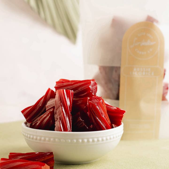 Sir Walter Candy Co. - Wholesale Licorice - Juicy Strawberry Aussie Licorice 2