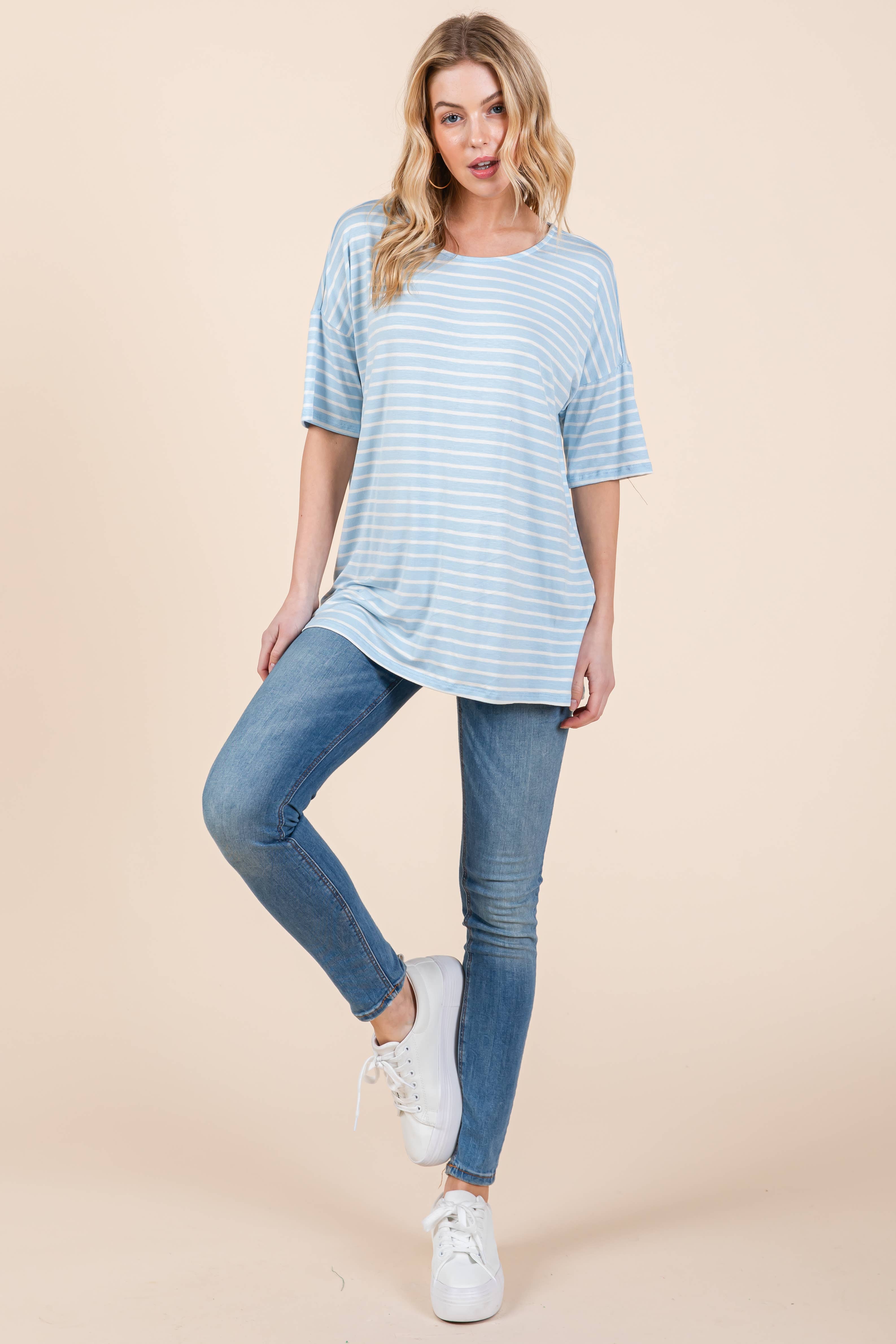 NOIR Top décontracté à manches courtes rayé TA1306 en vente sur Faire13