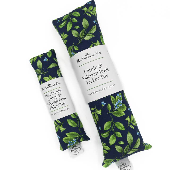 Catnip with Valerian Root Cat Toys | Lemon Leaves | Kicker for wholesale by The Luminous Pets