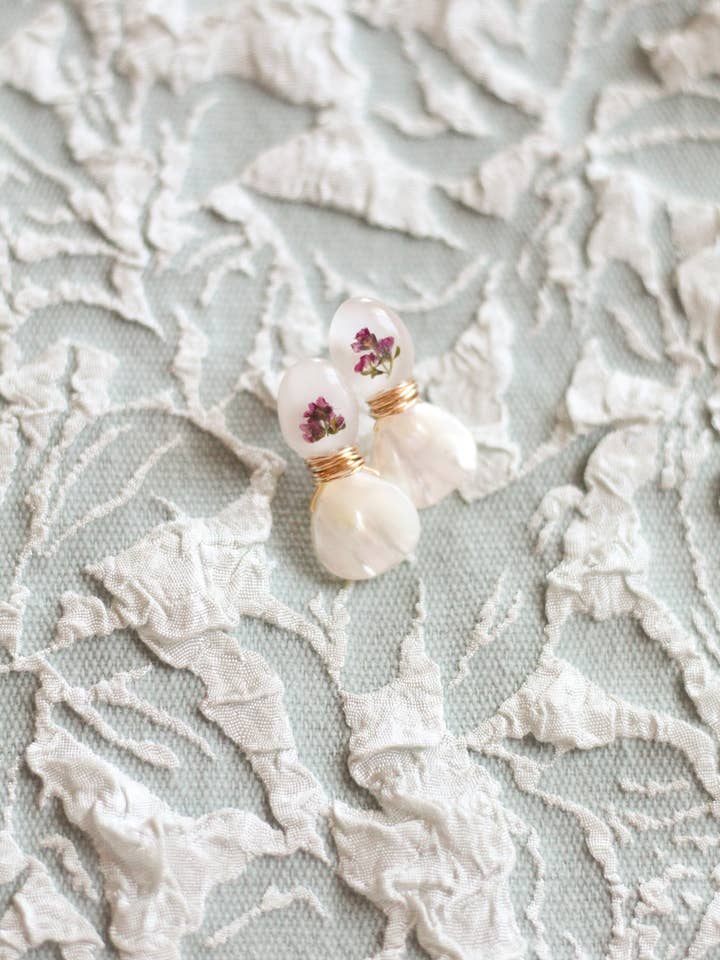 Grace- alyssum flower for wholesale by Chantelle Nicole Jewelry