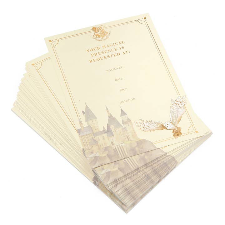 Insight Editions - #1 Pop Culture Publisher - Wholesale Stationery/Notecard Set - Harry Potter: Hogwarts Invitation Set (Set of 30)7