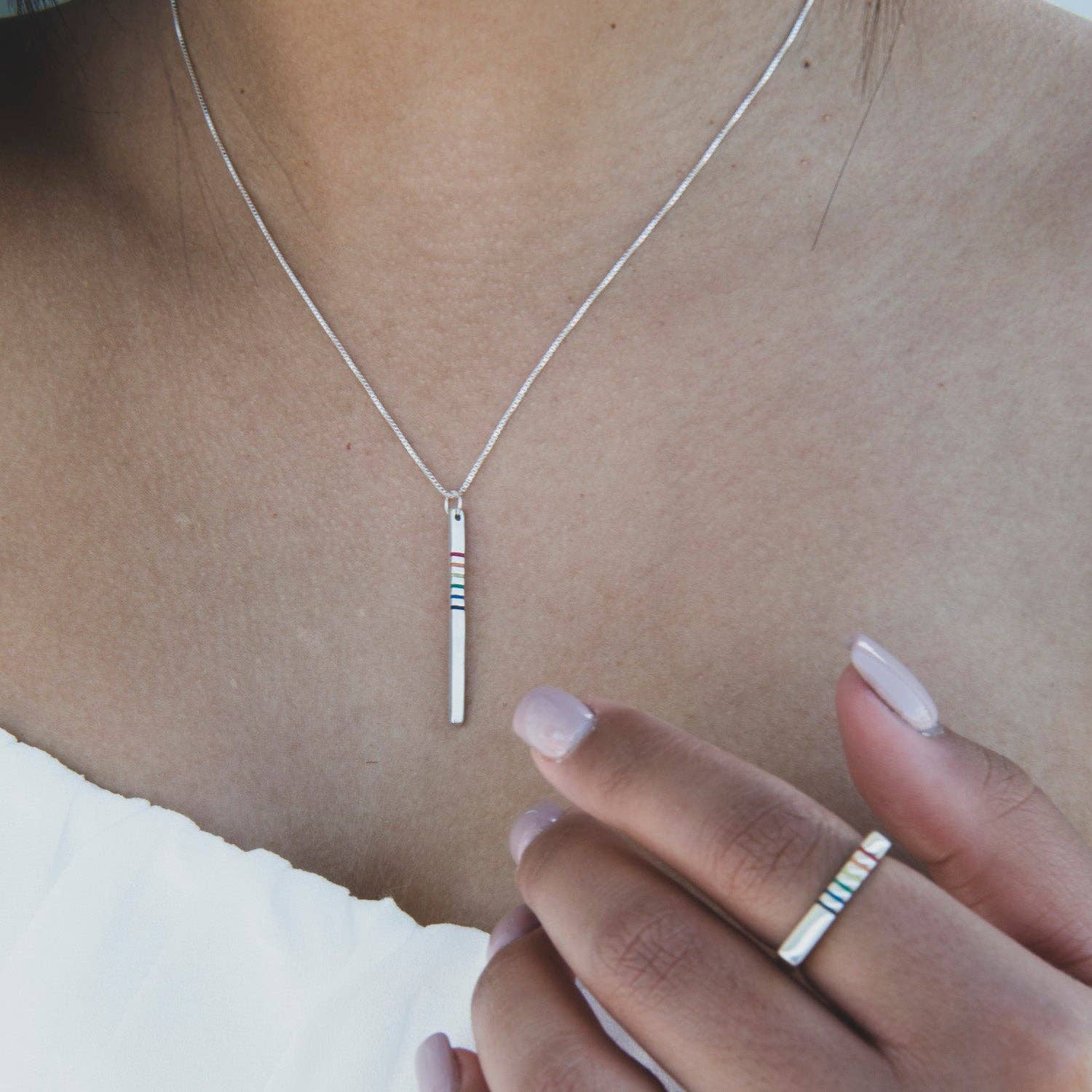 T.Skies Jewelry - Vente Colliers à pendentif - Collier Spirit : Rainbow Drop2