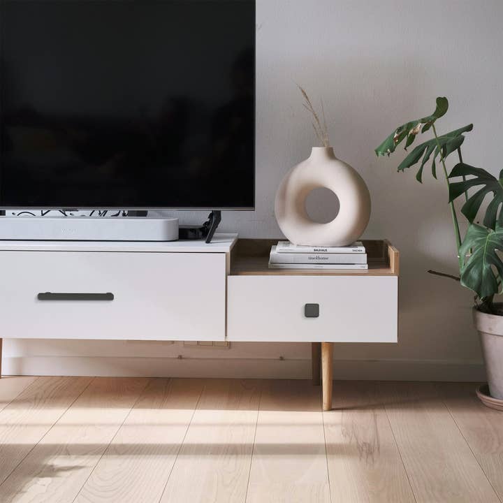 Island Universe Hardware Inc. - Venta al por mayor Pomos/tiradores - Tirador de Barra Plana con Borde Curvo Moderno7