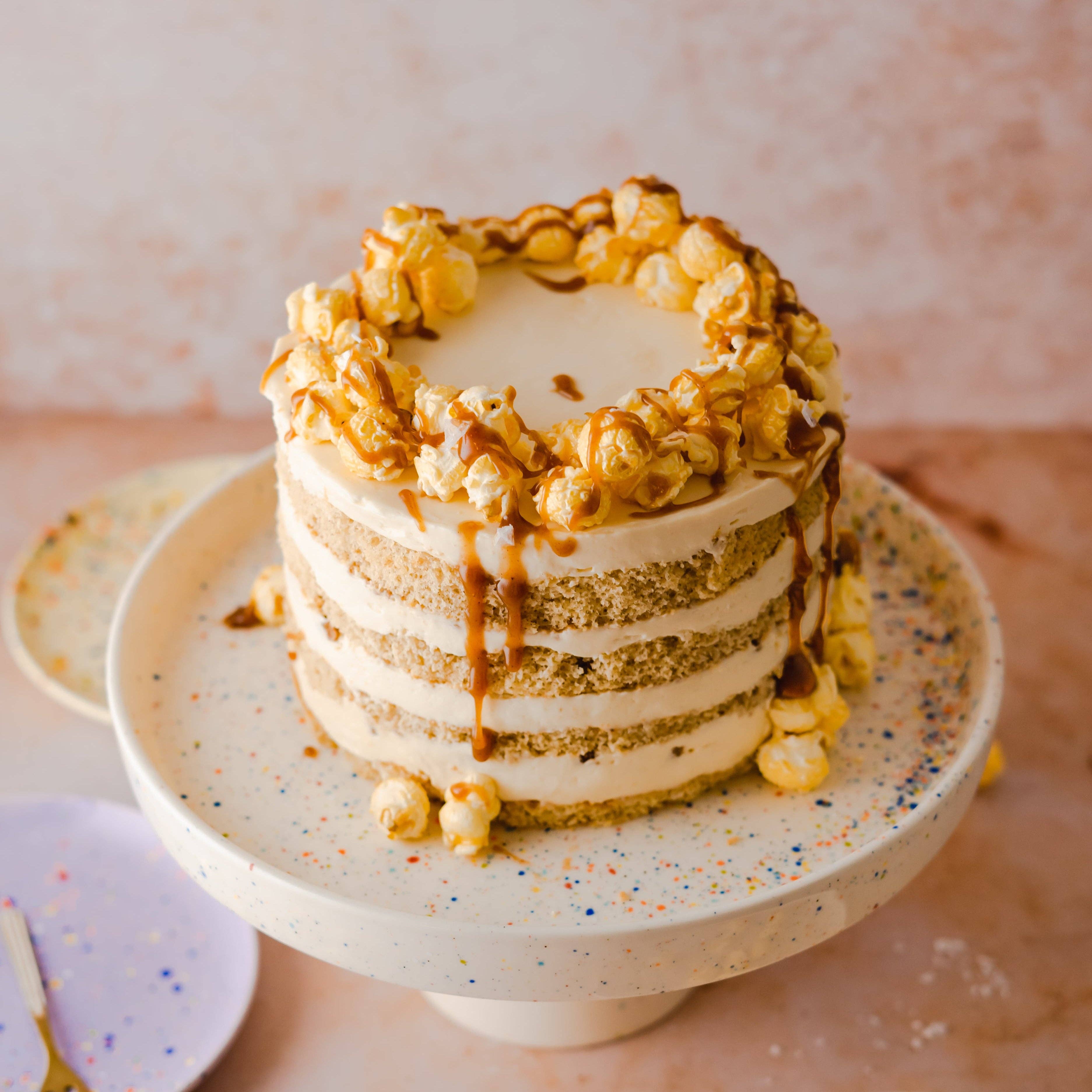 Egg Back Home - Wholesale Cake Stand - New Party Cake Stand 28cm White1