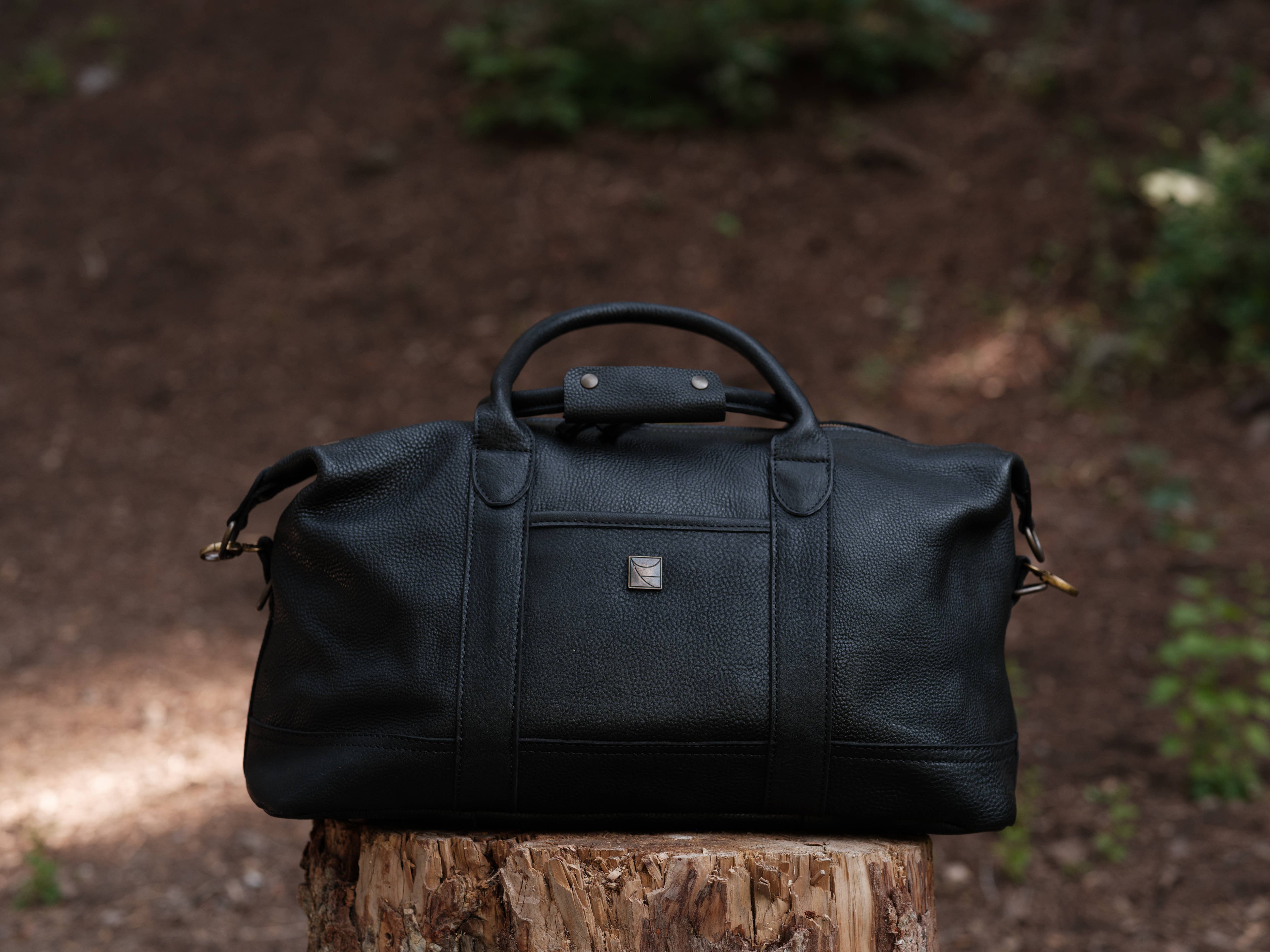 Rōmfrē Travel Co. - Wholesale Weekender Bag - Men's - Kona Weekender Duffel9