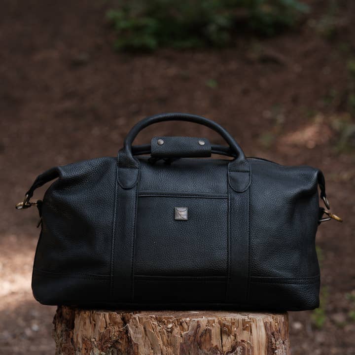 Rōmfrē Travel Co. - Wholesale Weekender Bag - Men's - Kona Weekender Duffel9