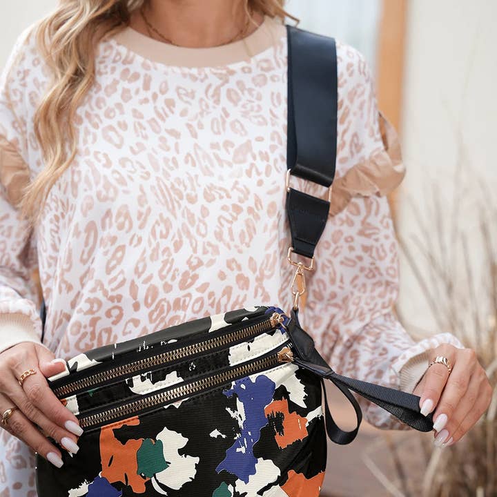 Suhkasana - Wholesale Crossbody Bag - Women's - Camo Print Crossbody Shoulder Bag with Gold Chain Detail30