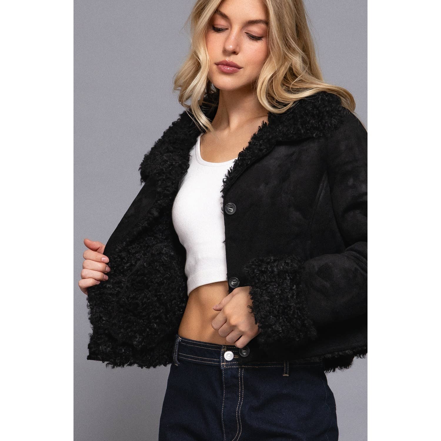 Style Up - Vente Veste – femme - VESTE COURTE EN DAIM PENNY LANE AVEC DÉTAILS EN FOURRURE INTÉRIEURE0