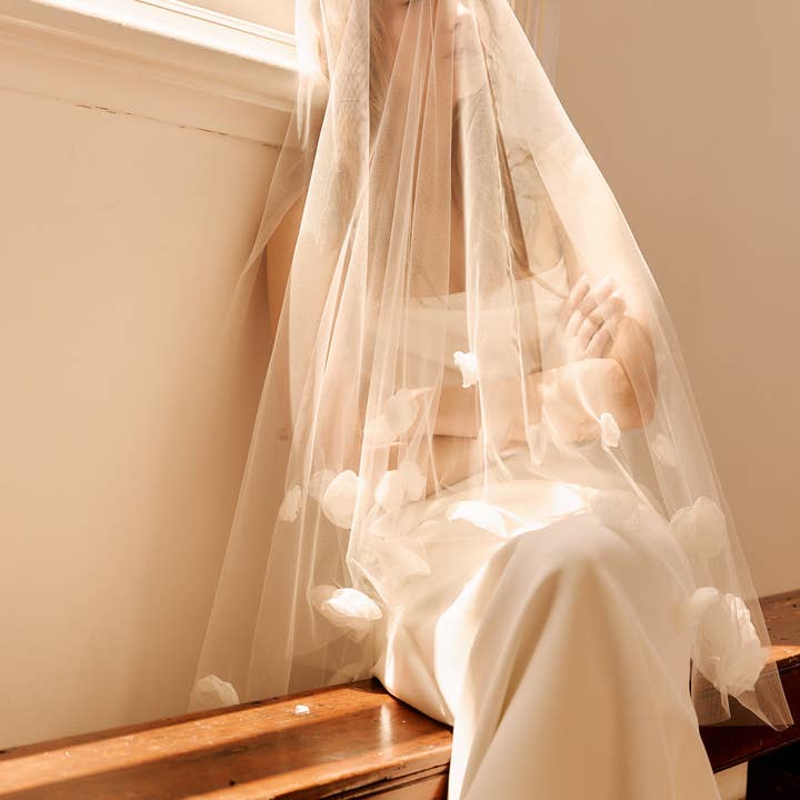 Dove Grey Accessories - Wholesale Veil - Women's - Jolene 3D Organza Floral Veil8