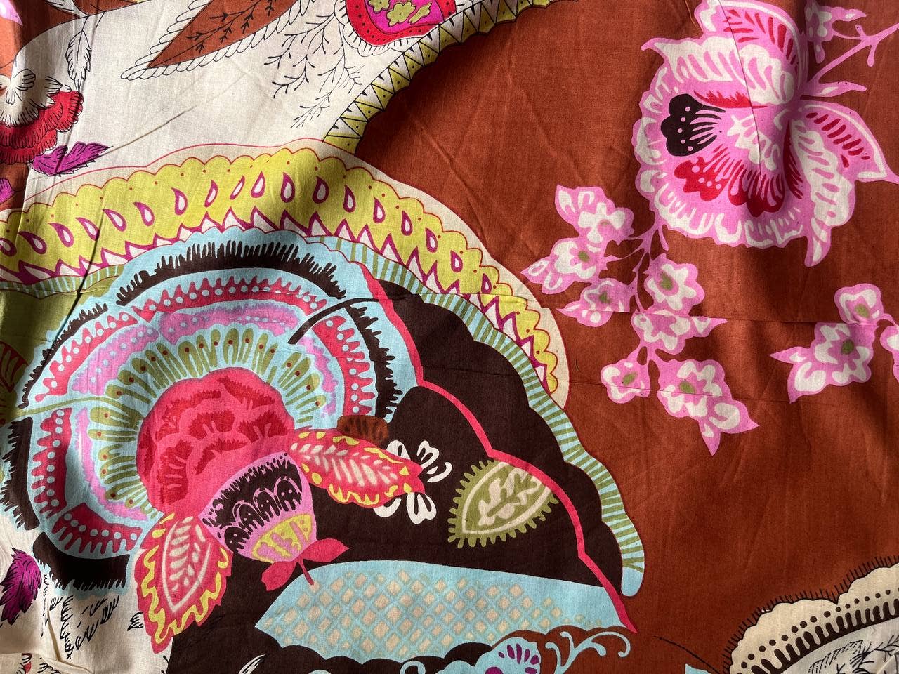 Bhawana Handicrafts - Wholesale Fabric - Traditional Print Fabric Floral Print Cotton Fabric Indian1