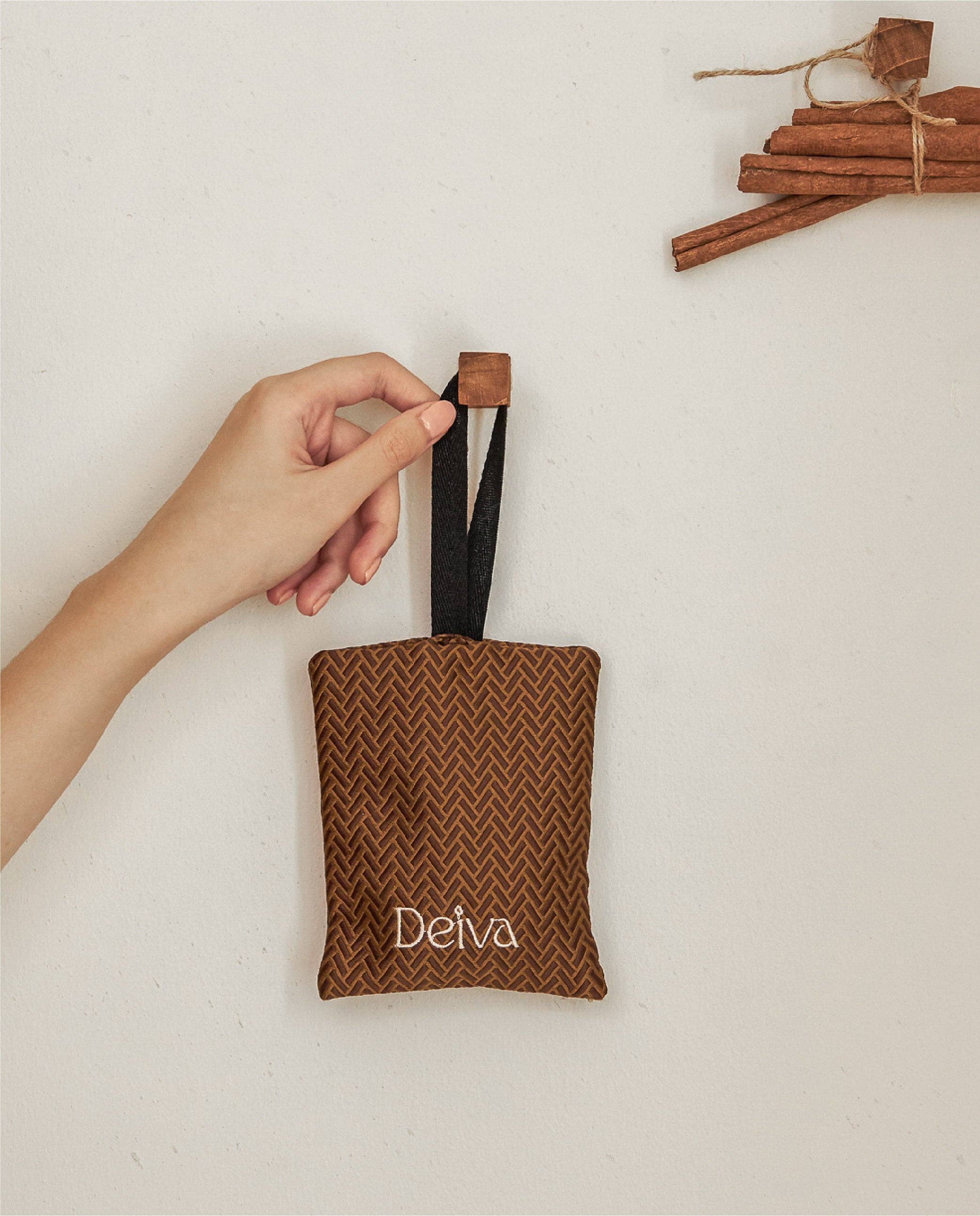 Deiva - Wholesale Sachet - Litchi Cinnamon4
