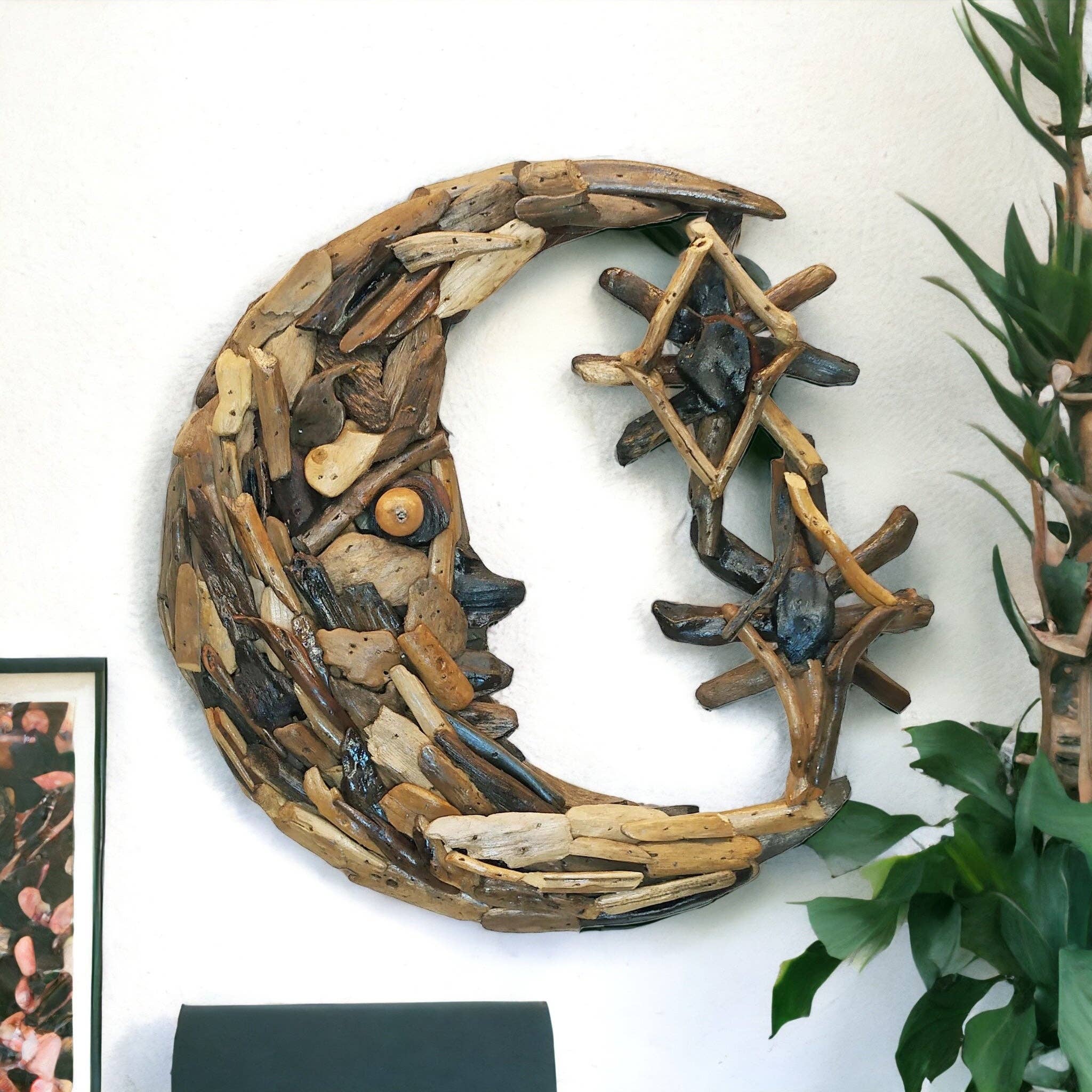 Om Gallery - Vente Décoration murale - Lune - Art mural en bois flotté2