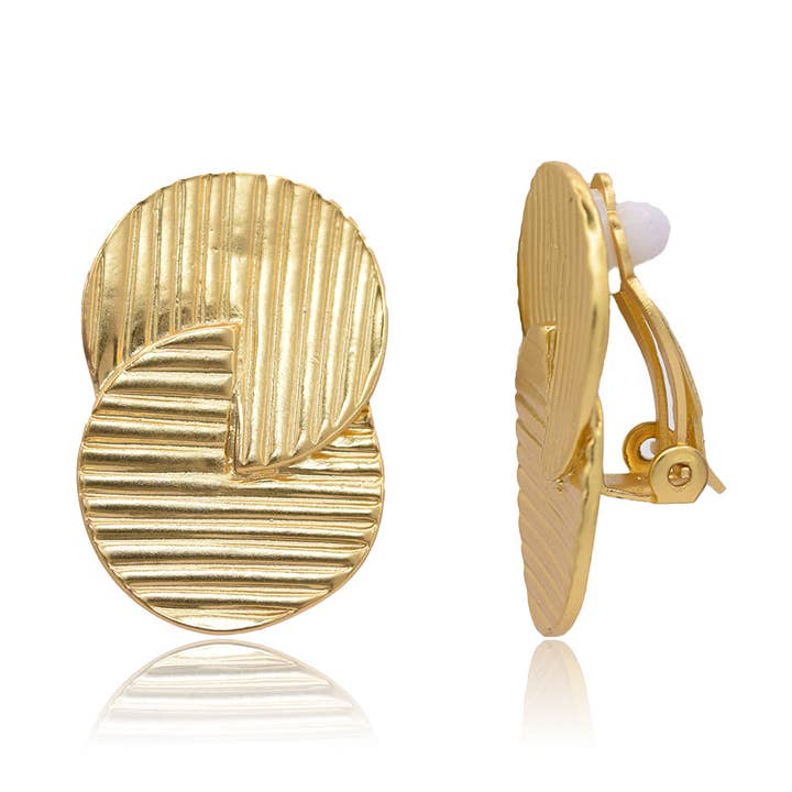 Retro Circle Clip-On Earrings - Timeless Style for wholesale by KARINE SULTAN