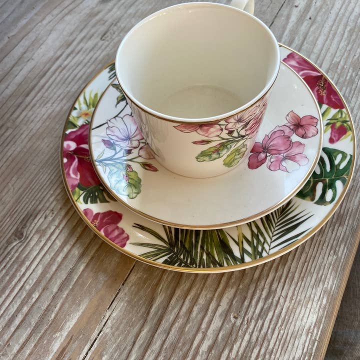 Luxe Lodge - Vendita all'ingrosso Tazza da tè/caffè - Tazza tè con piatto, bordo Oro