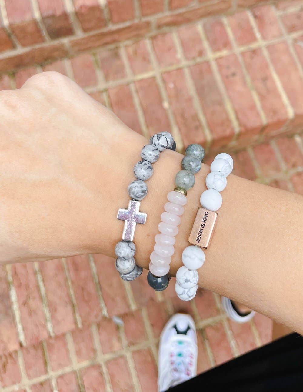 Elevated Faith – Großhandel Perlenarmband – Agape1