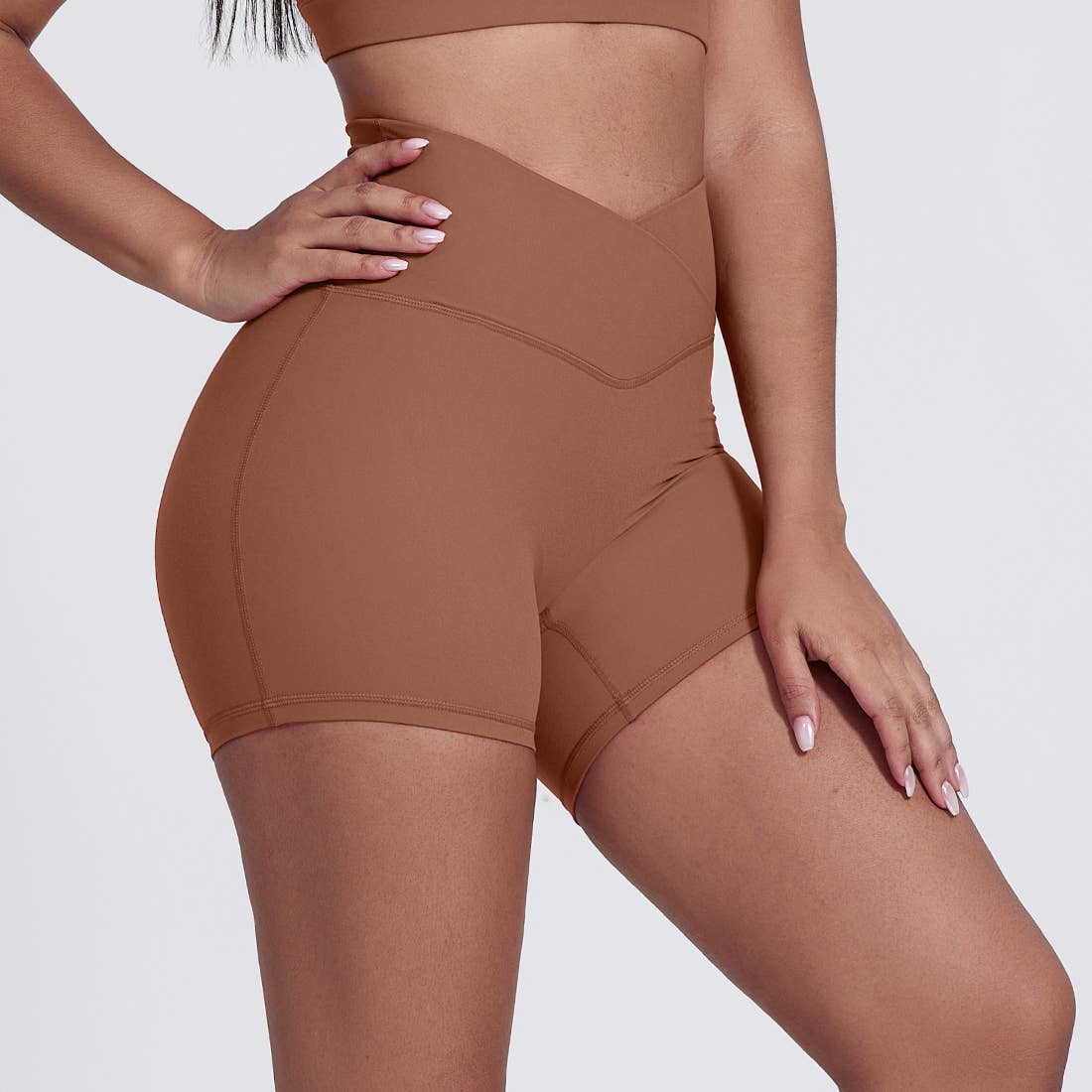 Sodalemon – Großhandel Sport-Shorts – Damen – Damen V-Cross Po-liftende Sport-Yoga-Shorts7