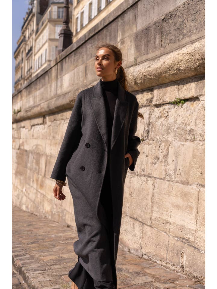 Attentif Paris - Wholesale Coat - Women's - Extra-long oversized hand-sewn wool blend coat12