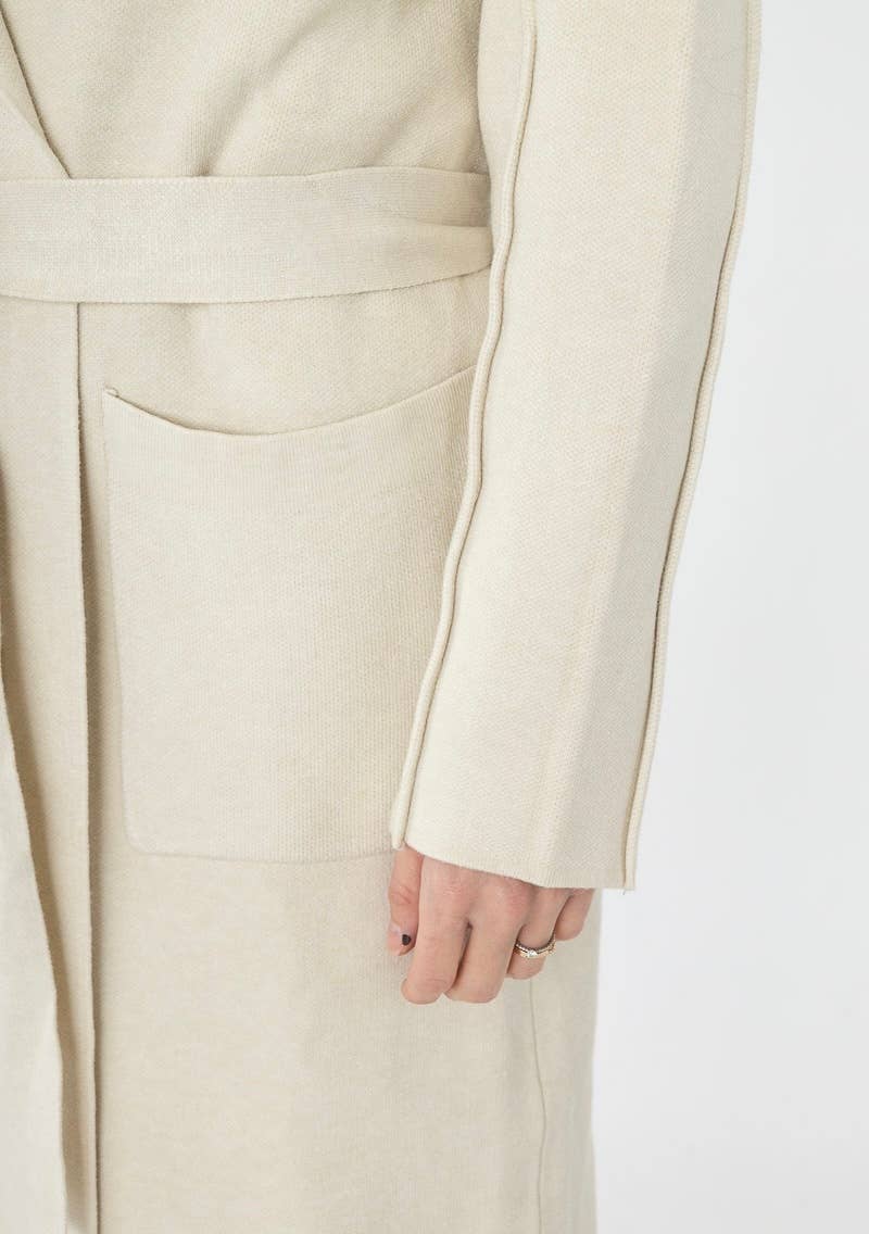 LINEN & COTTON HOUSE - Wholesale Coat - Women's - Classic knitted coat 13103. FALL WINTER CLOTHING9