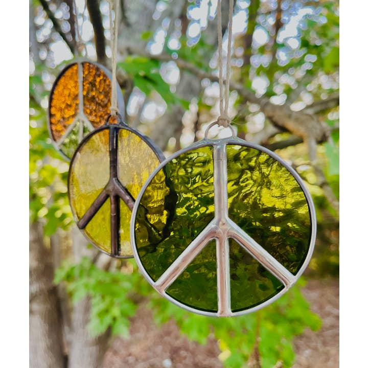 Samara Designs Studio - Wholesale Suncatcher - Glass Peace Sign Suncatcher14