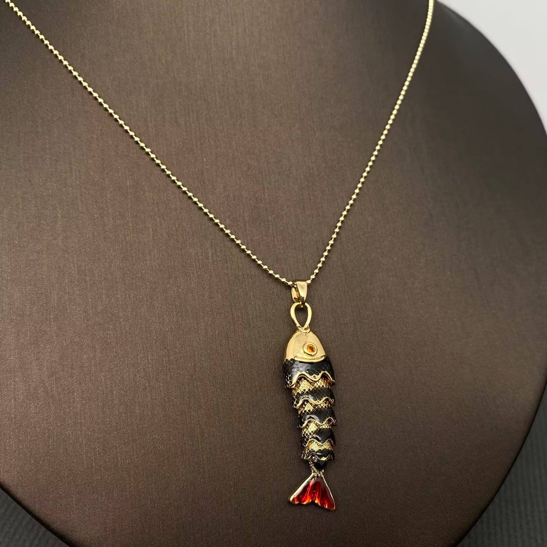 Mio Queena - Wholesale Pendant/Charm Necklace - Summer Ocean Style Enamel Fish Charm Necklace2