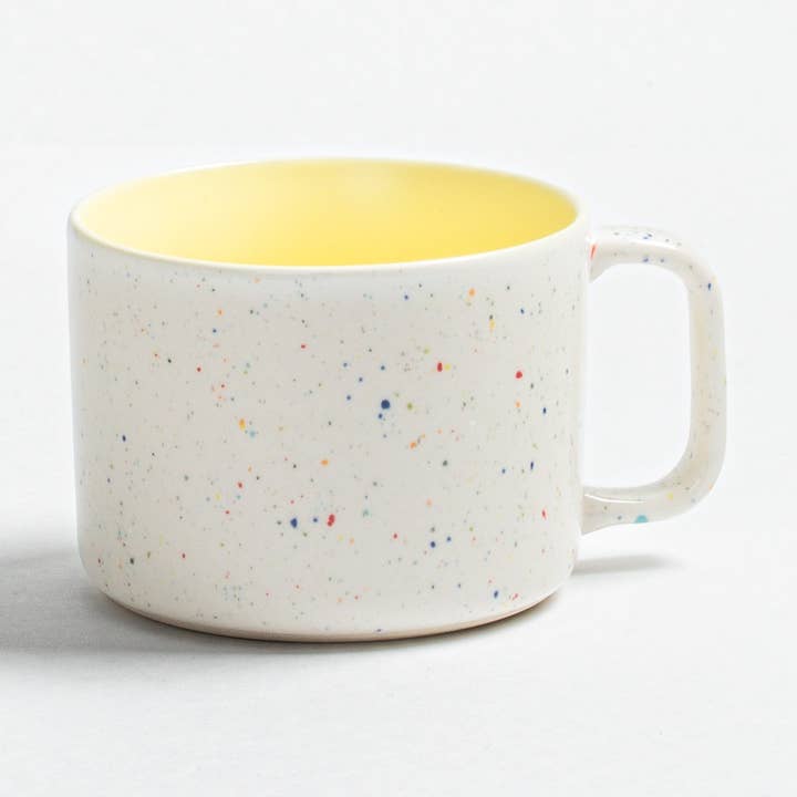 Breeze Party Out Steingutbecher 450 ml Gelb für den Großhandel von Egg Back Home