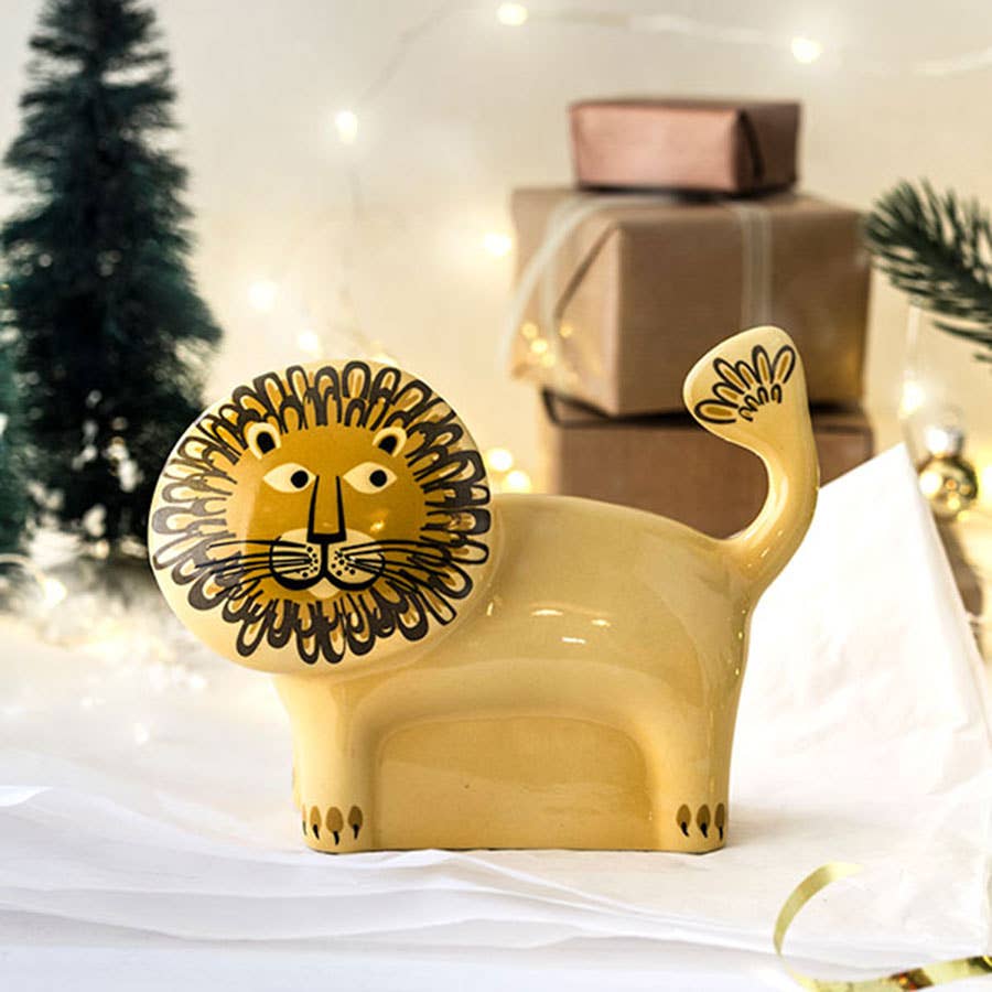 Hannah Turner Ltd - Vente Tirelires - Tirelire Lion en céramique faite main1