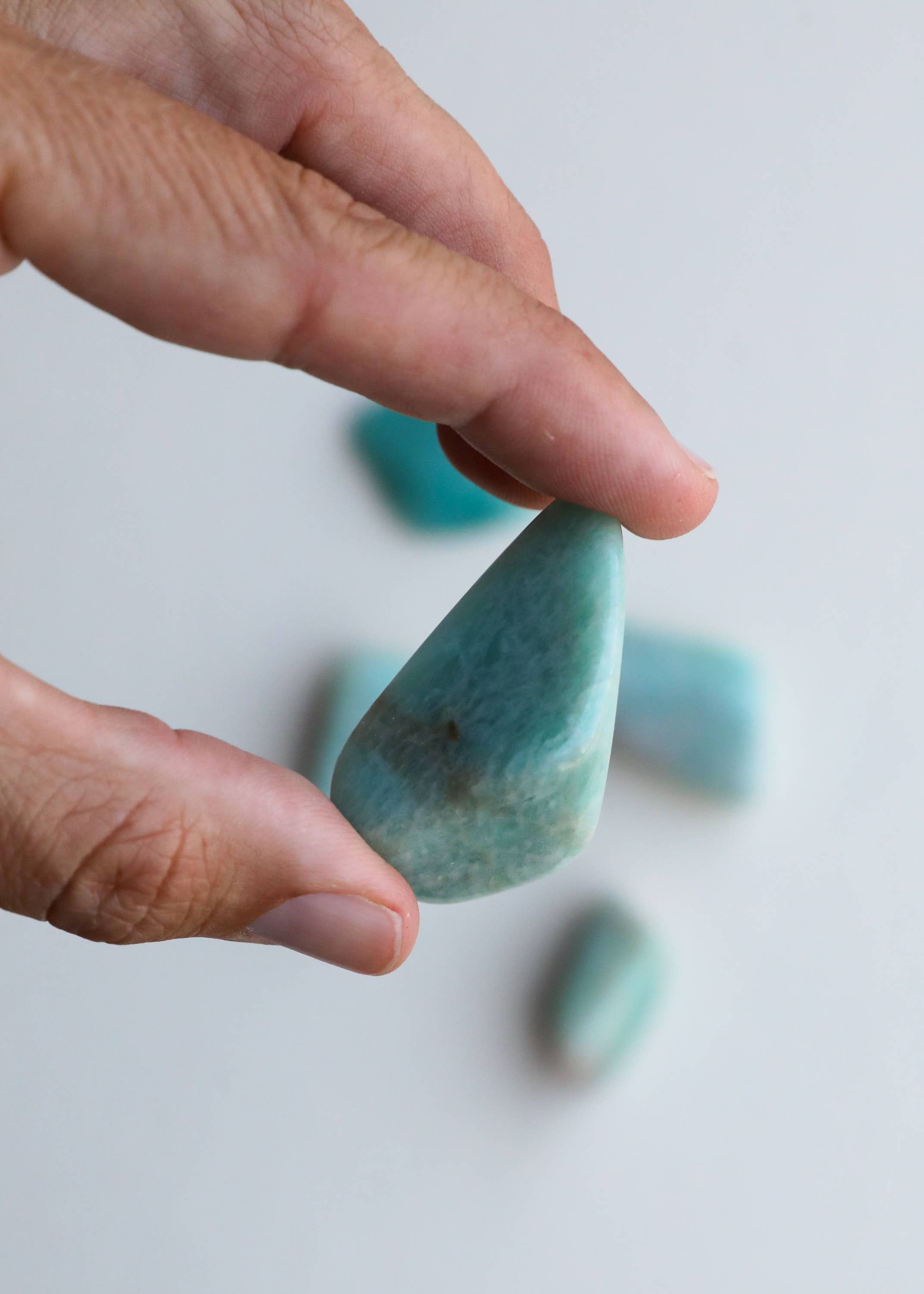 JaxKelly Candles - Wholesale Spiritual Stone/Crystal - Amazonite - Set of 10 Crystals1