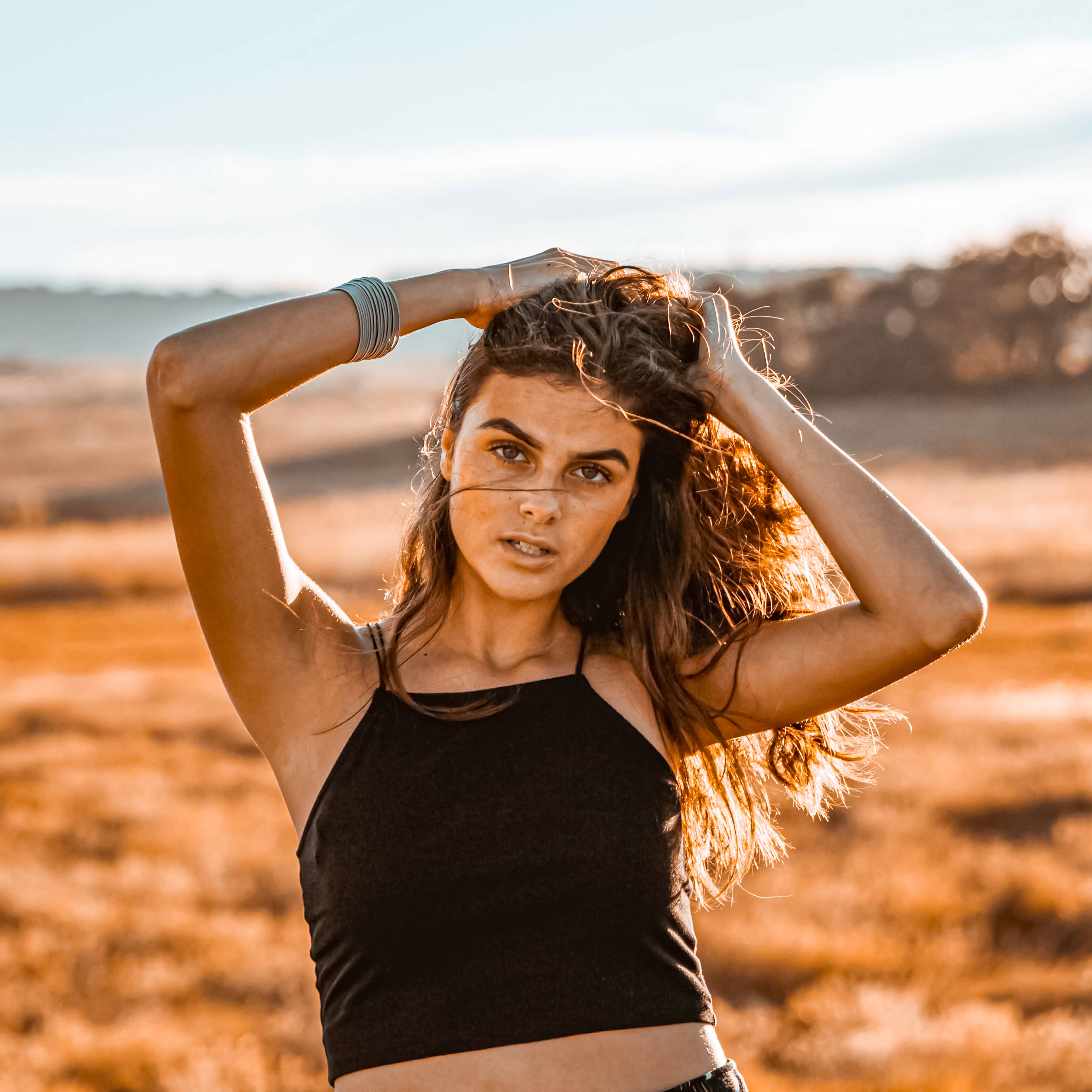 Natalia - Wholesale Jewelry Set - Stretch Metal Coil Guitar String Bracelets- SET 363